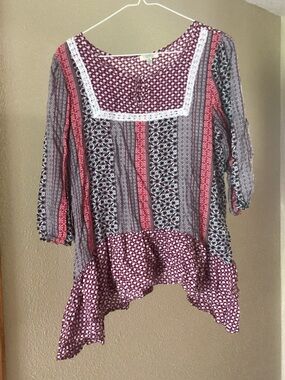 Kori Mixed-Print Boho Tunic in Maroon and Pink
